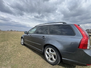 Volvo V50 2011 1.6 eDrive | BLIS | Xenon | Navigație  - imagine 4