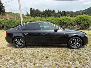 Audi A4 B8 2.0 2011 - imagine 4