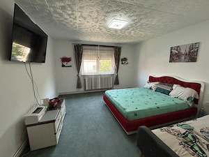 Vand casa din caramida, st.494 mp, sc.131 mp, cu 4 cam.2 bai, moderna - imagine 2