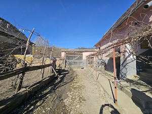 Direct proprietar-Casă tradițională saseasca în Cloasterf , comuna Saschiz - imagine 4
