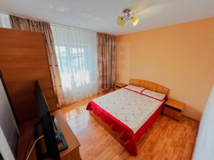 Apartament-2 Camere-Decomandat-Etajul 2-Mobilat-Utilat-CV9-Catedrala - imagine 2