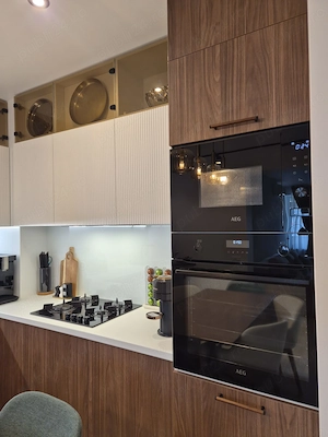 Apartament 3 camere Sisești, renovat în 2025, mobilat, et.2, loc de parcare subteran inclus, 104mp - imagine 4