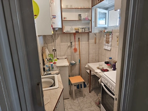 Apartament cu 1 cameră situat ultracentral în Piața Victoriei lângă Hotel Grand, et. 8 din10. - imagine 7