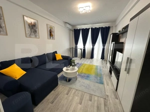 Apartament de inchiriat, 3 camere, 67 mp, loc de parcare, Happy Residence
