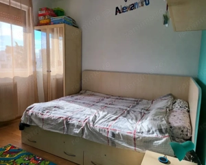 Apartament 4 camere, decomandat, 80 mp, zona Calea Bucuresti/Dezdrobiri - imagine 7