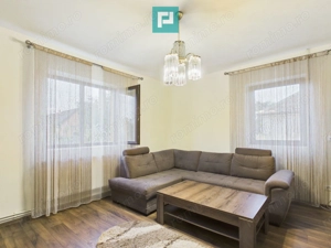 Casă cu 4 camere și teren de 5538 mp în Macea - imagine 3