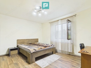 Casă cu 4 camere și teren de 5538 mp în Macea - imagine 5