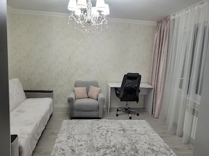 Inchiriez Apartament cu 2 camere in zona Politehnica - imagine 3