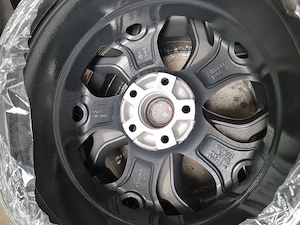 Jante R17 Aliaj 5x114.3 REDS Momo 7.5J ET 42 Dacia Renault Suzuki Hyundai Mazda Toyota Mitsubishi  - imagine 5