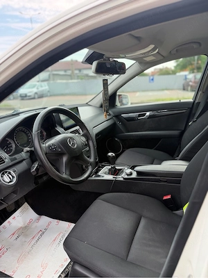 vand mercedes c200 - imagine 4