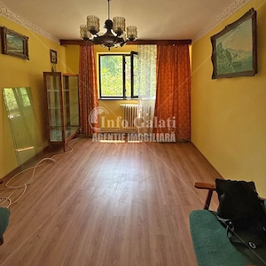 | Apartament cu 2 camere | Centru, zona Spicu | Parter | - imagine 2