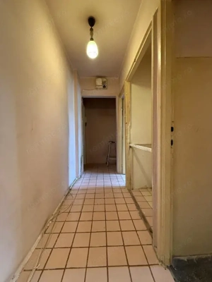 Apartament 3 camere, etaj 3, semidecomandat, centrala, P-ta Doina - imagine 3