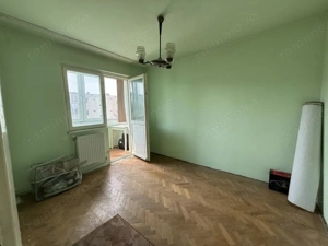 Apartament 3 camere, etaj 3, semidecomandat, centrala, P-ta Doina - imagine 9