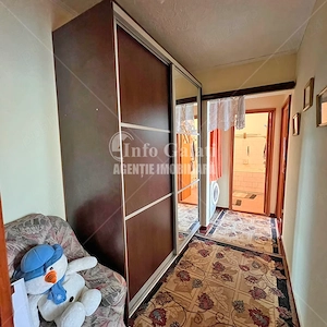 | Apartament cu 3 camere | Micro 16 | Etaj 3 | - imagine 6