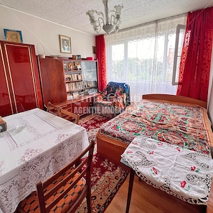 | Apartament cu 3 camere | Micro 16 | Etaj 3 | - imagine 5