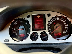Vw Passat 1,9 tdi 2008 - imagine 2