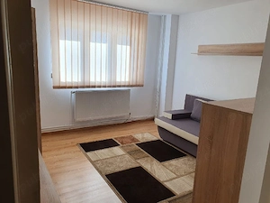 Inchiriez ap 2 camere Iuliu Maniu sect 6