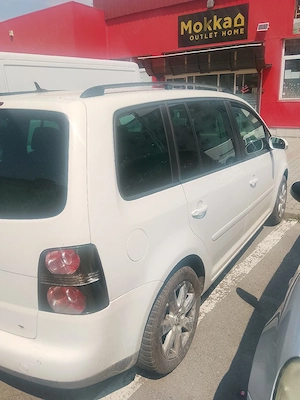 volkswagen Touran  2l  , 170 cai - imagine 7
