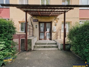FILM! Apartament 2 camere decomandat, zona apreciabila, cartier Florilor Brasov - imagine 7