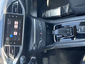 Peugeot 308 automat EAT8+1, recent înmatriculat, an 2020 - imagine 6