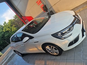 Renault Megane IV Hatchback 1.5 dCi 110 CP   2018   123.738 km - imagine 4