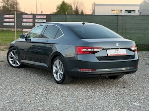 Skoda Superb 2019 2.0 TDI 150 cp DSG  - imagine 5