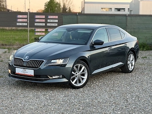 Skoda Superb 2019 2.0 TDI 150 cp DSG  - imagine 4