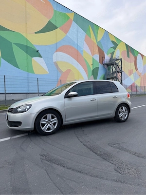 Volskwagen Golf - imagine 5