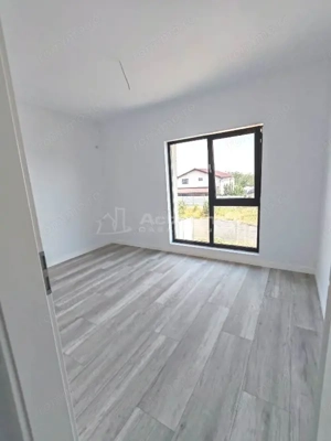 Casa individuala-Prelungirea Ghencea-Margelelor - dormitor pe parter - baie matrimoniala  - 235000E  - imagine 8