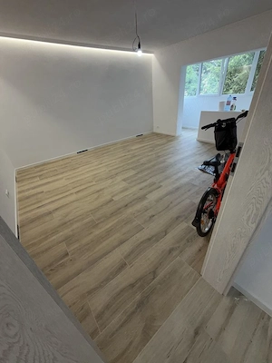Apartament cu 3 camere, renovat, et 1, Dambovita-Nora - imagine 6