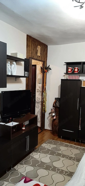 Garsoniera Lipovei langa Iulius Town etaj 1 cu balcon amenajata - imagine 7