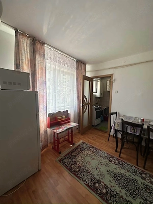 De inchiriat apartament cu 2 camere, mobilat și utilat, etaj 1, zona Marom 900 lei - imagine 2