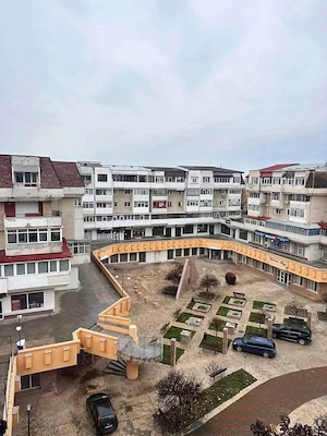 De vanzare apartament cu 3 camere, 2 bai și balcon, zona Pietional Stefan Cel Mare 52000euro - imagine 6