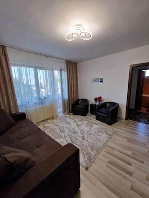 De vanzare apartament cu 2 camere, debara, loc de parcare, mobilat și utilat 55000euro - imagine 7