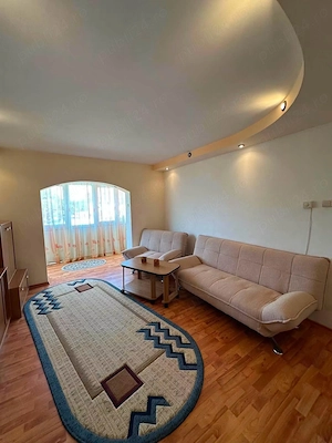 De vanzare apartament cu 3 camere și 2 balcoane, zona Centrala Roman Voda 71900euro - imagine 4