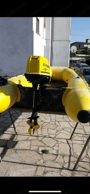 vand barcă cu motor de 25cp