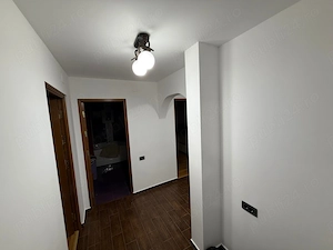Apartament cu 3 camere decomandat  - imagine 4