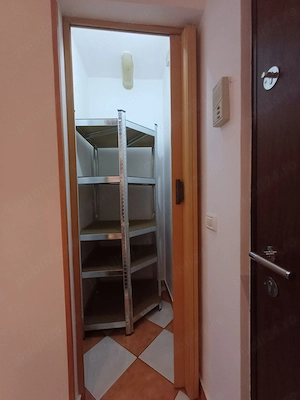 Proprietar, superb apartament cu 3 camere, boxa subsol si loc parcare - imagine 9