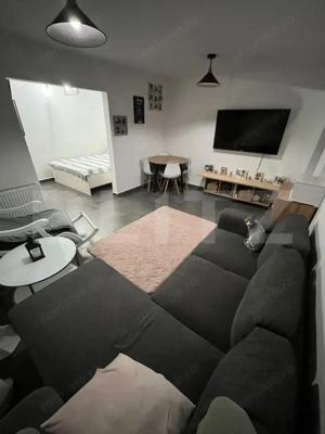 Apartament de închiriat – Micro 6, disponibil din 1 decembrie - imagine 2