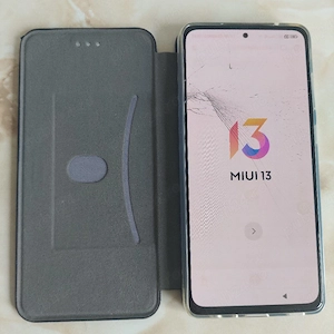 Vând Xiaomi Redmi Note 10 Pro + husă (pentru piese) [poze reale]