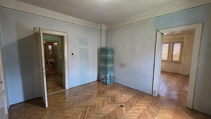 Apartament cu 4 camere , garaj si teren de 420 mp de vanzare zona Sub Arini - imagine 17