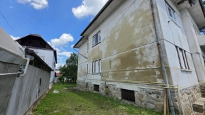 Apartament cu 4 camere , garaj si teren de 420 mp de vanzare zona Sub Arini - imagine 13