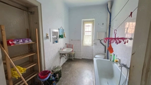 Apartament cu 4 camere , garaj si teren de 420 mp de vanzare zona Sub Arini - imagine 18