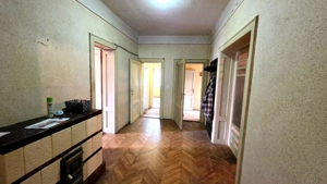Apartament cu 4 camere , garaj si teren de 420 mp de vanzare zona Sub Arini - imagine 7