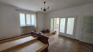 Apartament cu 4 camere la vila cu doar două locuințe, grădină proprie de 400mp - imagine 3