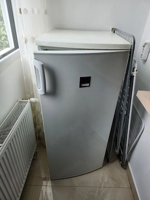 vand urgent frigider Zanussi