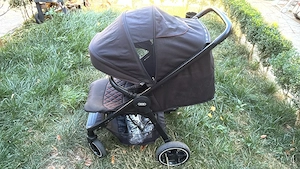 Vand caricior Britax Romer in stare impecabilă 