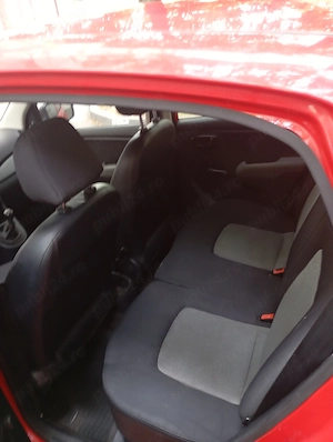 Vând Hyundai I 10 2008 - imagine 3