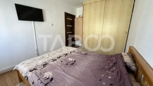 Apartament 4 camere 2 bai bloc cu lift pivnita Mihai Viteazul Sibiu - imagine 13
