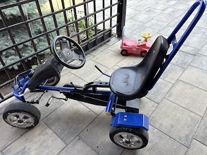 Kart cu pedale 